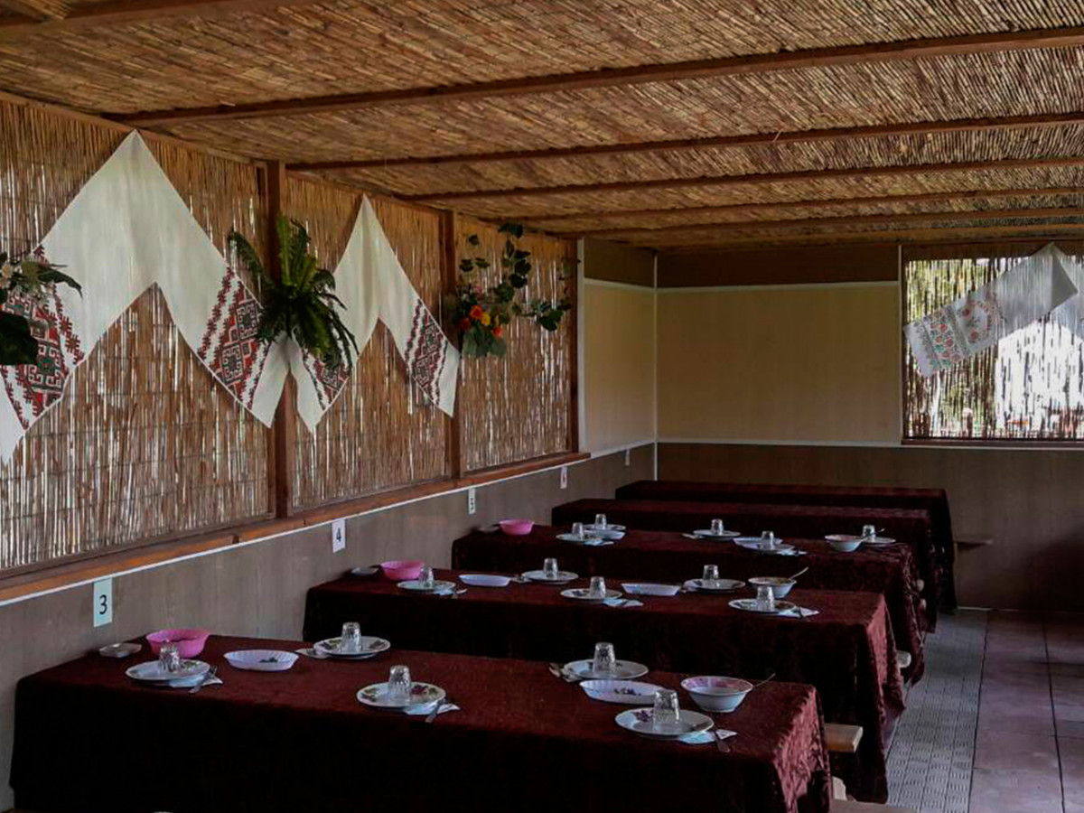 Пообедать в столовой в Вилково