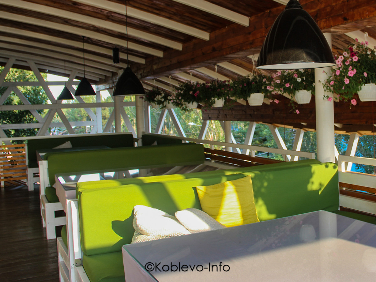 Атмосфера в ресторане Васаби в Коблево