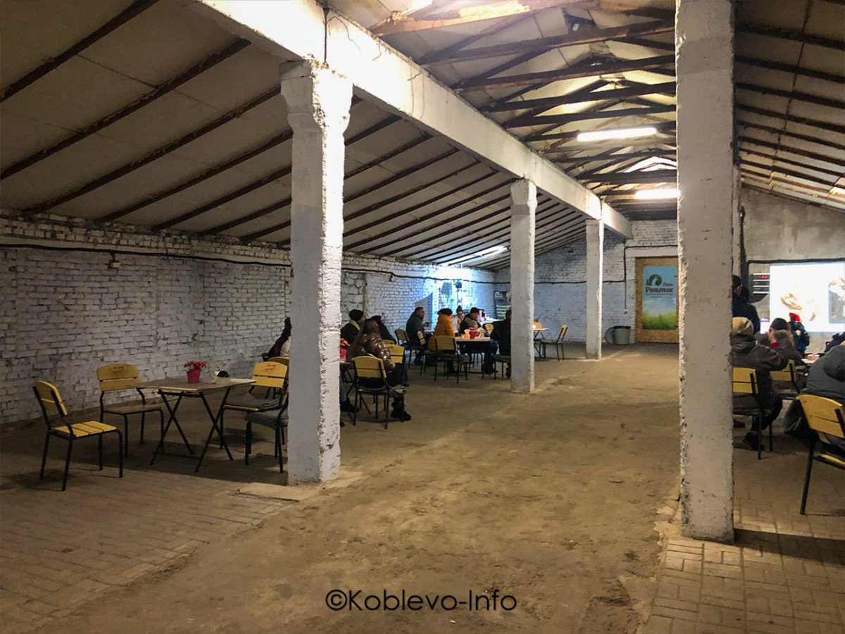 Экскурсионная группа на Улиточной ферме